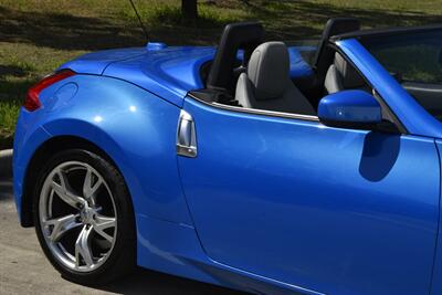 2011 Nissan 370Z CONVERTIBLE AUTOMATIC BEAUTIFUL COLOR COMBO CLEAN   - Photo 9 - Stafford, TX 77477