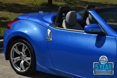 2011 Nissan 370Z CONVERTIBLE AUTOMATIC BEAUTIFUL COLOR COMBO CLEAN   - Photo 9 - Stafford, TX 77477