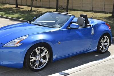 2011 Nissan 370Z CONVERTIBLE AUTOMATIC BEAUTIFUL COLOR COMBO CLEAN   - Photo 8 - Stafford, TX 77477