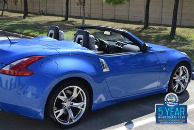 2011 Nissan 370Z CONVERTIBLE AUTOMATIC BEAUTIFUL COLOR COMBO CLEAN   - Photo 19 - Stafford, TX 77477