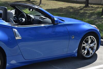 2011 Nissan 370Z CONVERTIBLE AUTOMATIC BEAUTIFUL COLOR COMBO CLEAN   - Photo 21 - Stafford, TX 77477