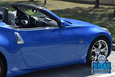 2011 Nissan 370Z CONVERTIBLE AUTOMATIC BEAUTIFUL COLOR COMBO CLEAN   - Photo 21 - Stafford, TX 77477