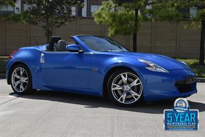 2011 Nissan 370Z CONVERTIBLE AUTOMATIC BEAUTIFUL COLOR COMBO CLEAN   - Photo 1 - Stafford, TX 77477