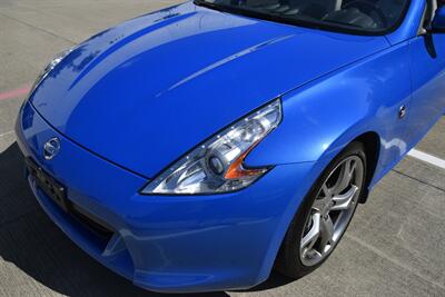 2011 Nissan 370Z CONVERTIBLE AUTOMATIC BEAUTIFUL COLOR COMBO CLEAN   - Photo 11 - Stafford, TX 77477