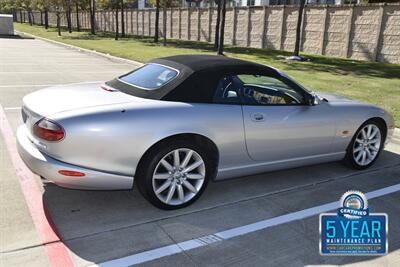 2005 Jaguar XK8 CONVERTIBLE GREAT CONDITION FRESH TRADE LADY OWNED   - Photo 15 - Stafford, TX 77477