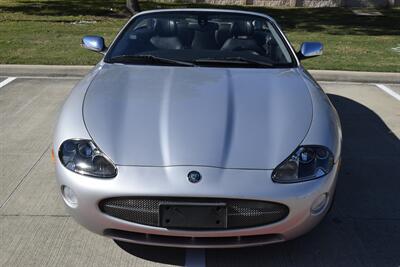 2005 Jaguar XK8 CONVERTIBLE GREAT CONDITION FRESH TRADE LADY OWNED   - Photo 3 - Stafford, TX 77477