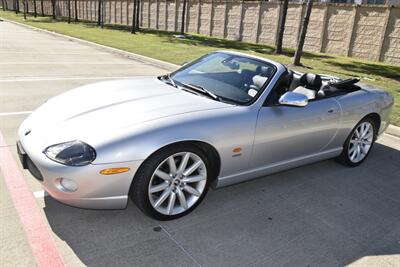 2005 Jaguar XK8 CONVERTIBLE GREAT CONDITION FRESH TRADE LADY OWNED   - Photo 6 - Stafford, TX 77477