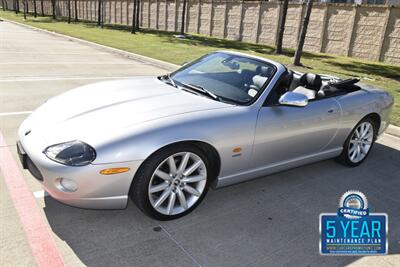 2005 Jaguar XK8 CONVERTIBLE GREAT CONDITION FRESH TRADE LADY OWNED   - Photo 6 - Stafford, TX 77477