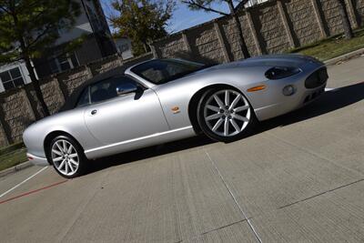 2005 Jaguar XK8 CONVERTIBLE GREAT CONDITION FRESH TRADE LADY OWNED   - Photo 35 - Stafford, TX 77477
