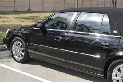 2010 Cadillac DTS LUXURY CARRIAGE TOP 39K ORIG MILES FRESH TRADE IN   - Photo 20 - Stafford, TX 77477