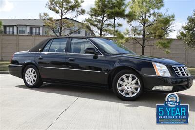 2010 Cadillac DTS LUXURY CARRIAGE TOP 39K ORIG MILES FRESH TRADE IN   - Photo 1 - Stafford, TX 77477