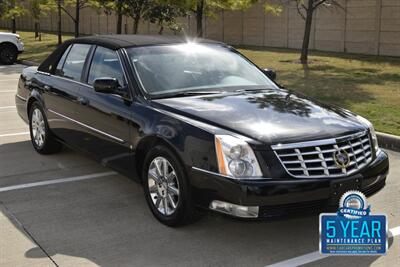 2010 Cadillac DTS LUXURY CARRIAGE TOP 39K ORIG MILES FRESH TRADE IN   - Photo 13 - Stafford, TX 77477