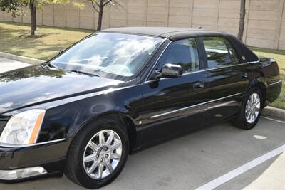 2010 Cadillac DTS LUXURY CARRIAGE TOP 39K ORIG MILES FRESH TRADE IN   - Photo 7 - Stafford, TX 77477