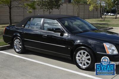 2010 Cadillac DTS LUXURY CARRIAGE TOP 39K ORIG MILES FRESH TRADE IN   - Photo 6 - Stafford, TX 77477