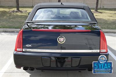 2010 Cadillac DTS LUXURY CARRIAGE TOP 39K ORIG MILES FRESH TRADE IN   - Photo 22 - Stafford, TX 77477