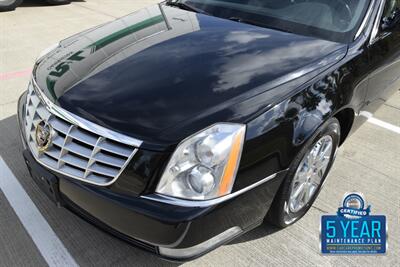 2010 Cadillac DTS LUXURY CARRIAGE TOP 39K ORIG MILES FRESH TRADE IN   - Photo 10 - Stafford, TX 77477