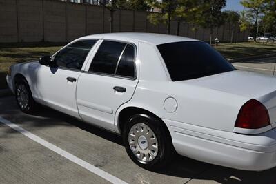 2005 Ford Crown Victoria POLICE INTERCEPTOR 67K ORIG MILES NEW TRADE CLEAN   - Photo 18 - Stafford, TX 77477