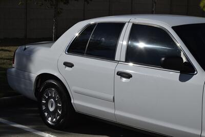 2005 Ford Crown Victoria POLICE INTERCEPTOR 67K ORIG MILES NEW TRADE CLEAN   - Photo 8 - Stafford, TX 77477