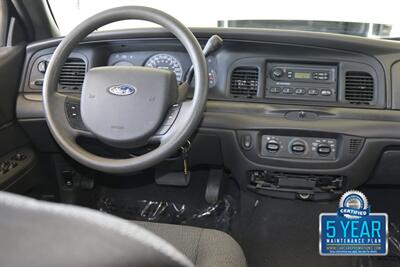 2005 Ford Crown Victoria POLICE INTERCEPTOR 67K ORIG MILES NEW TRADE CLEAN   - Photo 26 - Stafford, TX 77477