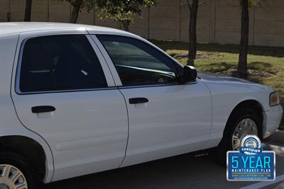 2005 Ford Crown Victoria POLICE INTERCEPTOR 67K ORIG MILES NEW TRADE CLEAN   - Photo 21 - Stafford, TX 77477