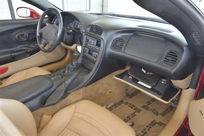 2004 Chevrolet Corvette CONVERTIBLE AUTOMATIC BEST COLOR COMBO 35K MILES   - Photo 26 - Stafford, TX 77477