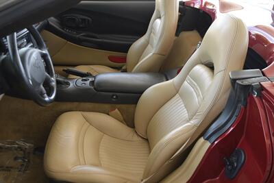 2004 Chevrolet Corvette CONVERTIBLE AUTOMATIC BEST COLOR COMBO 35K MILES   - Photo 27 - Stafford, TX 77477