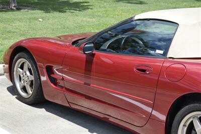 2004 Chevrolet Corvette CONVERTIBLE AUTOMATIC BEST COLOR COMBO 35K MILES   - Photo 18 - Stafford, TX 77477