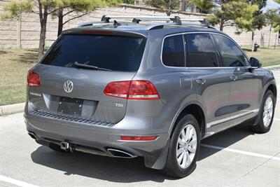 2014 Volkswagen Touareg TDI SPORT LOADED ALL OPTIONS OF AUDI Q7 TDI CLEAN   - Photo 15 - Stafford, TX 77477