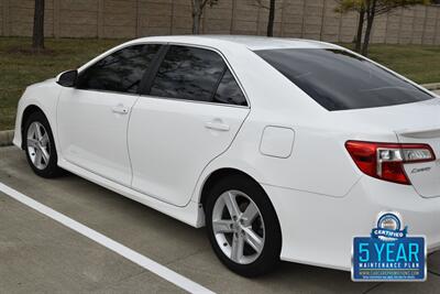 2012 Toyota Camry SE 71K LOW MILES NEW CAR TRADE IN CLEAN   - Photo 18 - Stafford, TX 77477