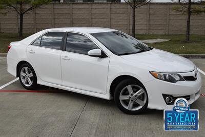 2012 Toyota Camry SE 71K LOW MILES NEW CAR TRADE IN CLEAN   - Photo 1 - Stafford, TX 77477