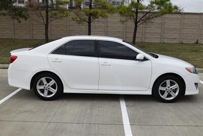 2012 Toyota Camry SE 71K LOW MILES NEW CAR TRADE IN CLEAN   - Photo 14 - Stafford, TX 77477