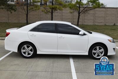 2012 Toyota Camry SE 71K LOW MILES NEW CAR TRADE IN CLEAN   - Photo 14 - Stafford, TX 77477