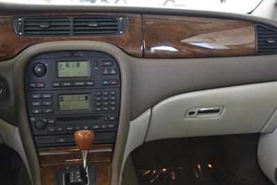 2005 Jaguar S-Type 4.2 72K LOW MILES LOADED NEW TRADE CLEAN   - Photo 24 - Stafford, TX 77477
