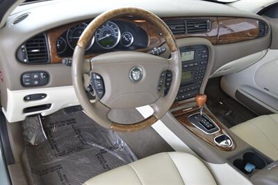 2005 Jaguar S-Type 4.2 72K LOW MILES LOADED NEW TRADE CLEAN   - Photo 27 - Stafford, TX 77477