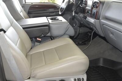 2005 Ford F-550 CREW 6.0L DIESEL 4X4 DUALLY FLATBED TRUCK 67K MILE   - Photo 29 - Stafford, TX 77477
