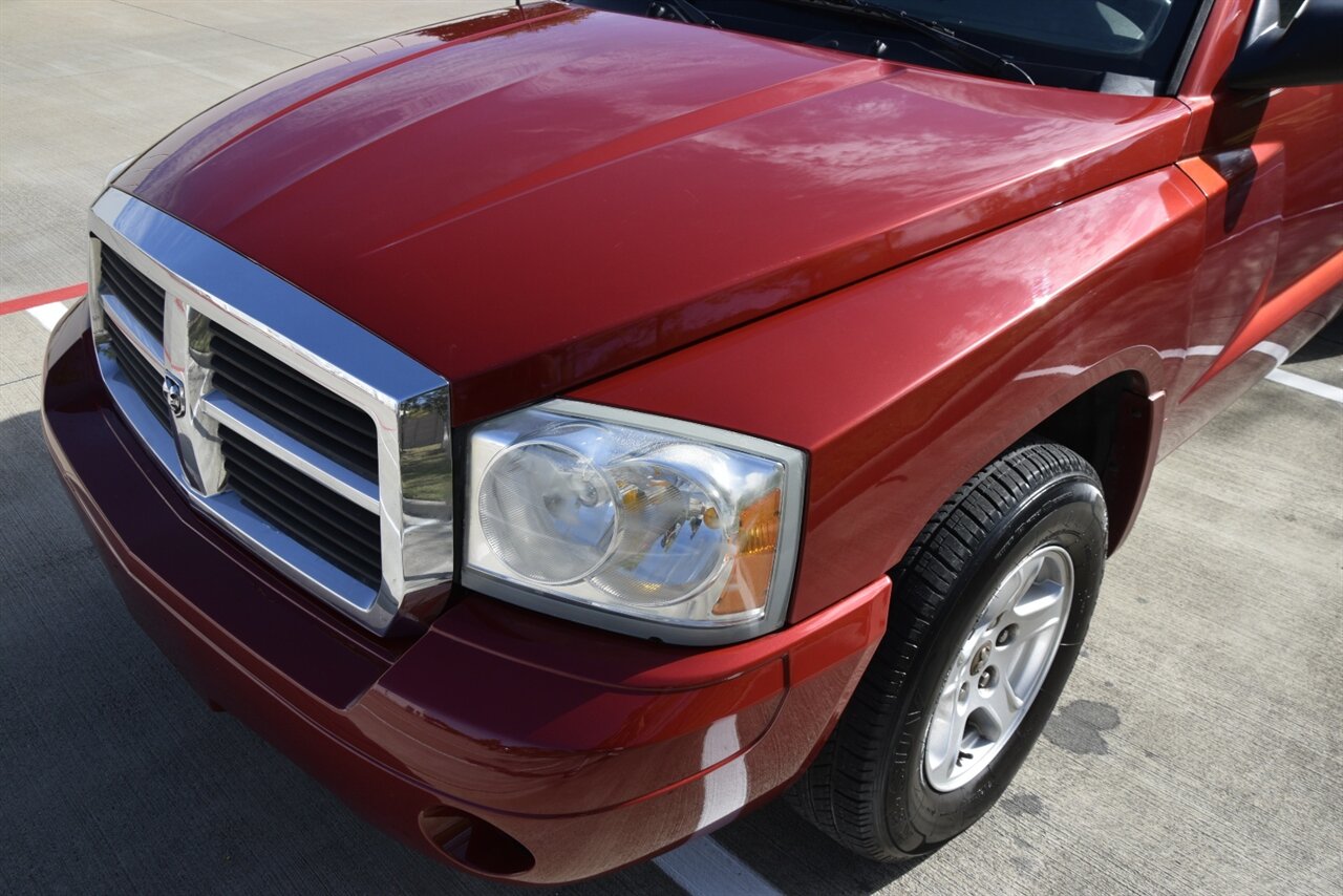 2006 Dodge Dakota SLT photo 8