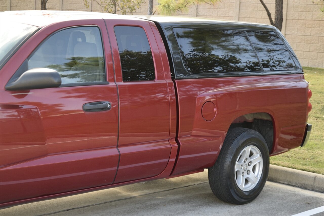 2006 Dodge Dakota SLT photo 7