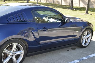 2010 Ford Mustang GT PREMIUM EDITION 5SPD MANUAL 46K MILES NICE   - Photo 18 - Stafford, TX 77477