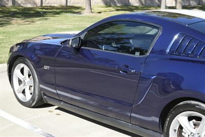 2010 Ford Mustang GT PREMIUM EDITION 5SPD MANUAL 46K MILES NICE   - Photo 17 - Stafford, TX 77477