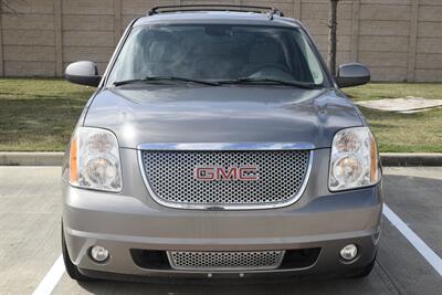 2007 GMC Yukon SLE 68K LOW ORIGINAL MILES NEW CAR TRADE IN NICE   - Photo 2 - Stafford, TX 77477