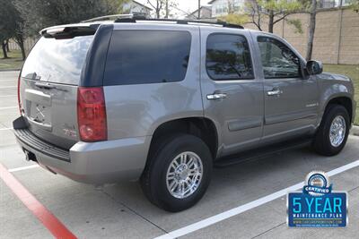 2007 GMC Yukon SLE 68K LOW ORIGINAL MILES NEW CAR TRADE IN NICE   - Photo 17 - Stafford, TX 77477