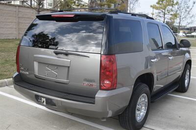 2007 GMC Yukon SLE 68K LOW ORIGINAL MILES NEW CAR TRADE IN NICE   - Photo 15 - Stafford, TX 77477