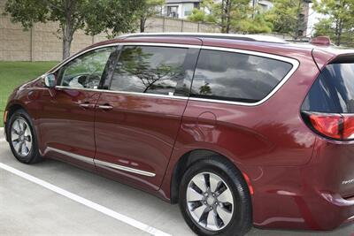 2017 Chrysler Pacifica PLATINUM HYBRID 74K MILES NAV BK/CAM REAR DVD NICE   - Photo 15 - Stafford, TX 77477