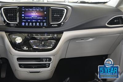 2017 Chrysler Pacifica PLATINUM HYBRID 74K MILES NAV BK/CAM REAR DVD NICE   - Photo 25 - Stafford, TX 77477