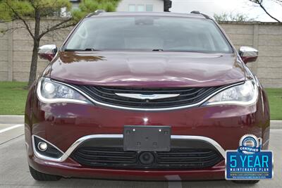 2017 Chrysler Pacifica PLATINUM HYBRID 74K MILES NAV BK/CAM REAR DVD NICE   - Photo 3 - Stafford, TX 77477