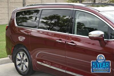 2017 Chrysler Pacifica PLATINUM HYBRID 74K MILES NAV BK/CAM REAR DVD NICE   - Photo 8 - Stafford, TX 77477