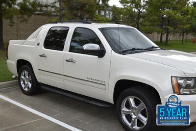 2013 Chevrolet Avalanche LTZ Black Diamond   - Photo 10 - Stafford, TX 77477