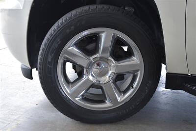 2013 Chevrolet Avalanche LTZ Black Diamond   - Photo 45 - Stafford, TX 77477