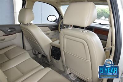 2013 Chevrolet Avalanche LTZ Black Diamond   - Photo 38 - Stafford, TX 77477