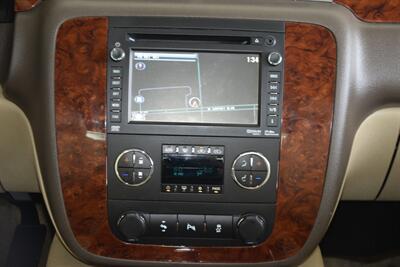 2013 Chevrolet Avalanche LTZ Black Diamond   - Photo 34 - Stafford, TX 77477